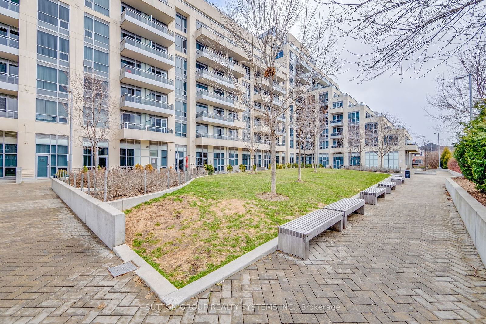 9191 Yonge St, unit Sw-105 for rent - image #36