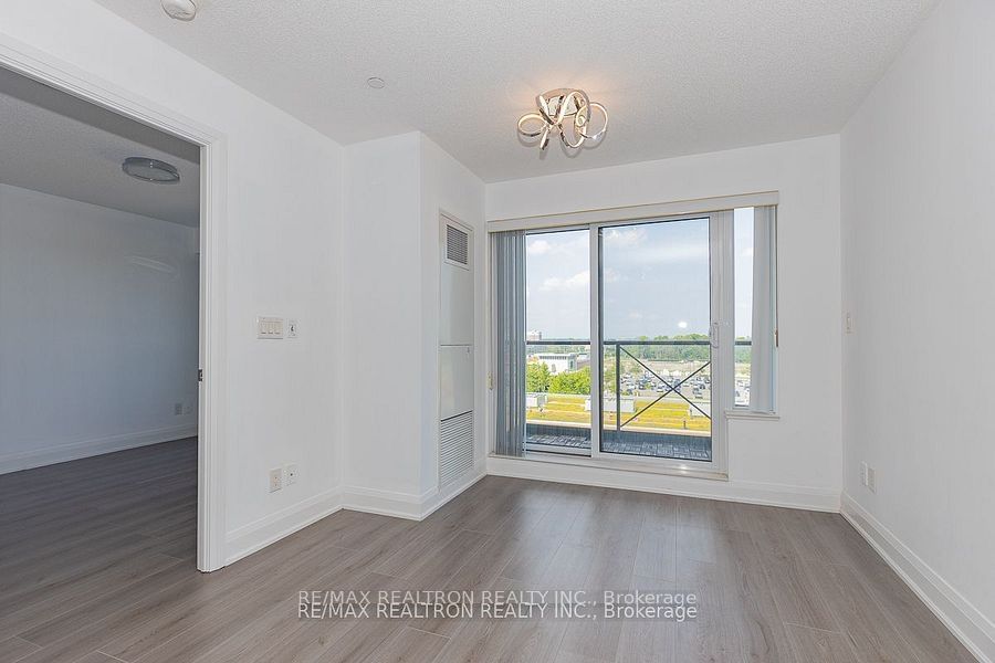 8200 Birchmount Rd, unit 716 for rent - image #16