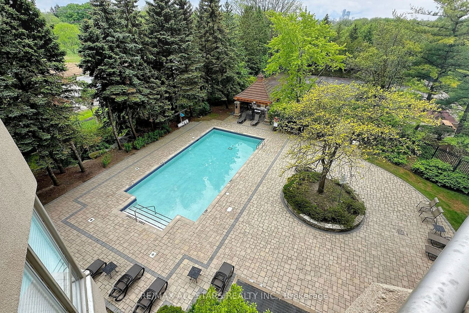 610 Bullock Dr, unit 1506 for sale - image #36