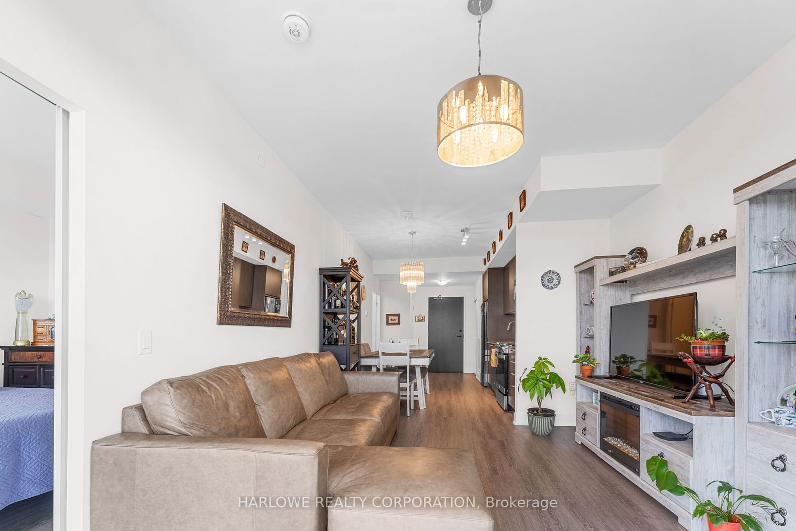 185 Deerfield Rd, unit 705 for sale - image #7