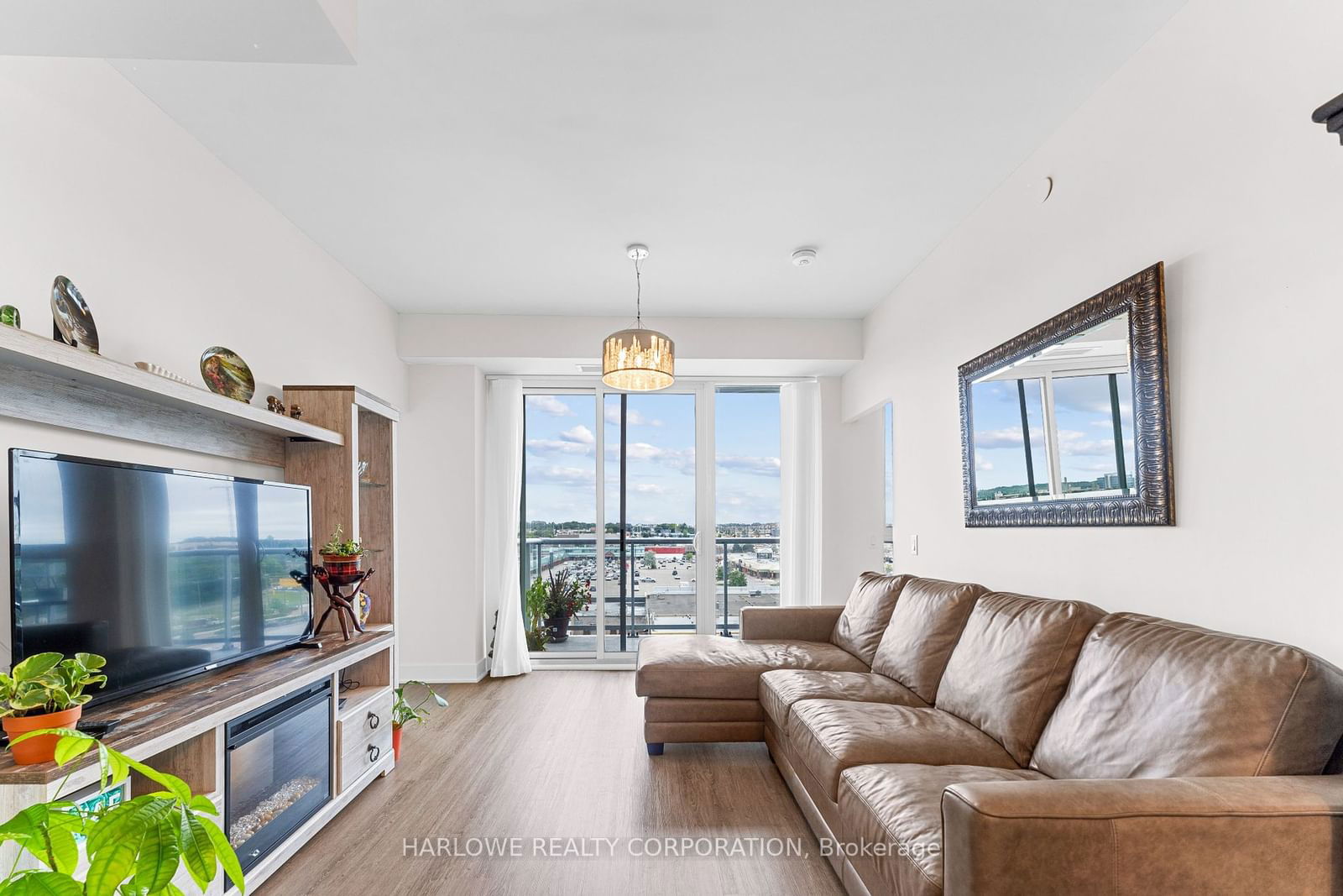 185 Deerfield Rd, unit 705 for sale - image #9