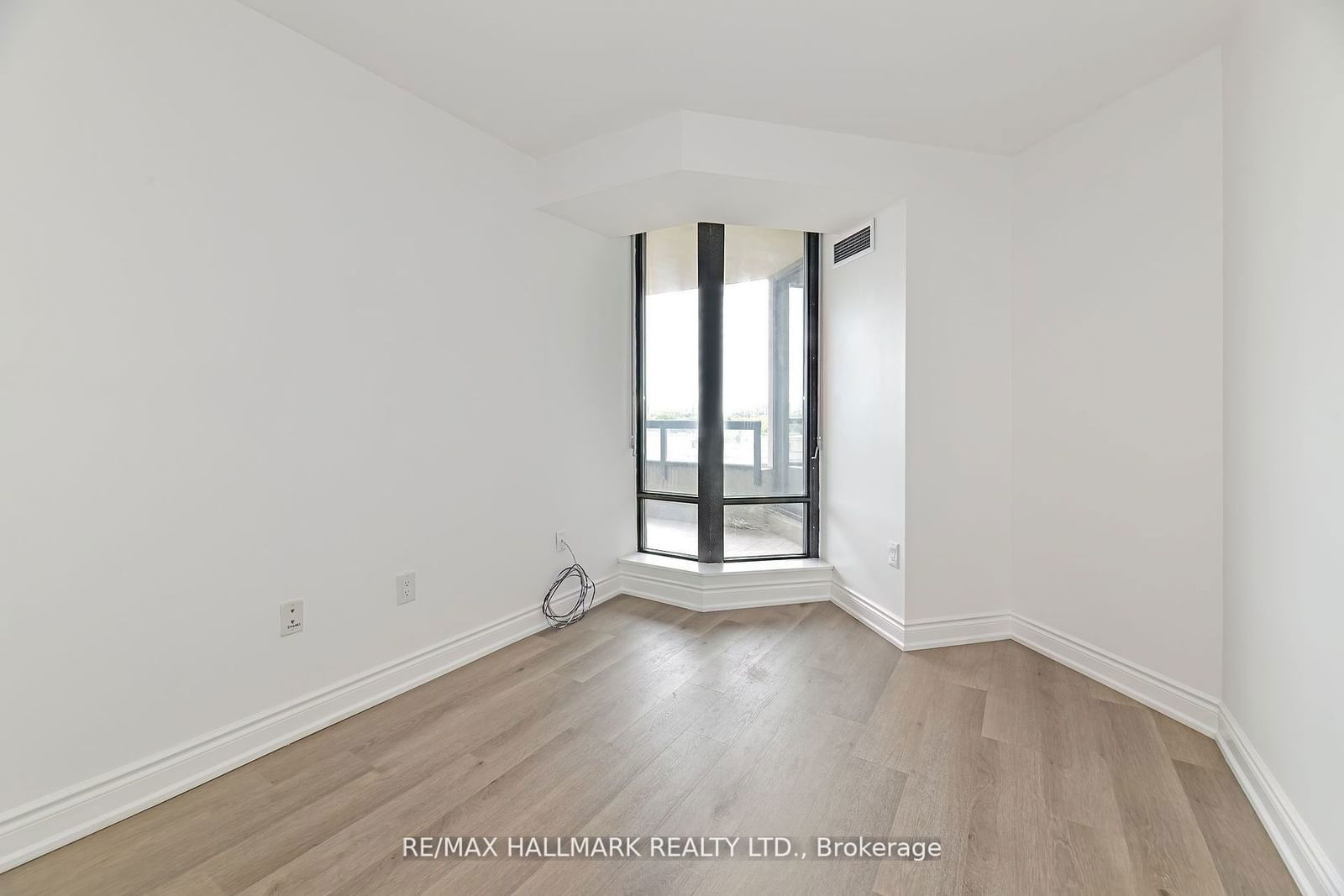 7420 Bathurst St, unit 706 for sale - image #17