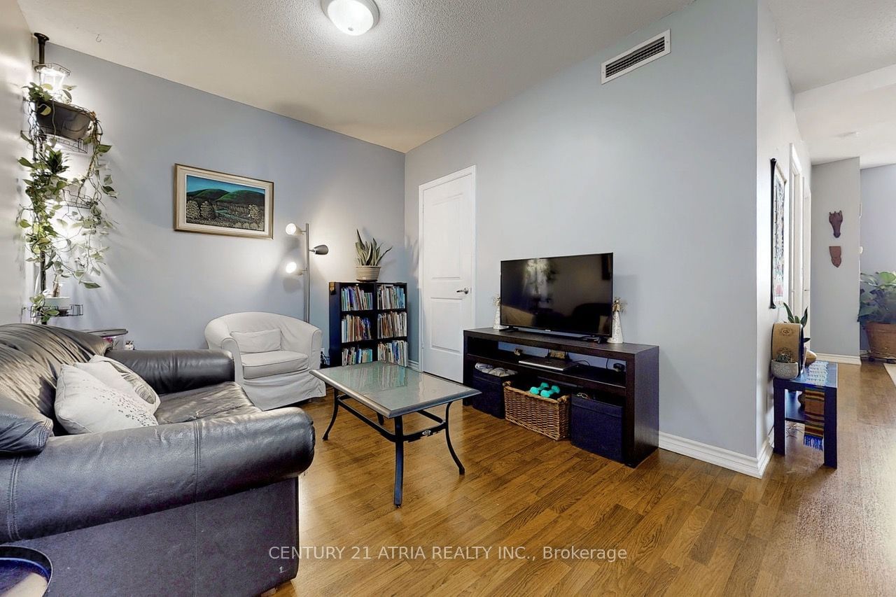 9235 Jane St, unit 1609 for sale - image #8