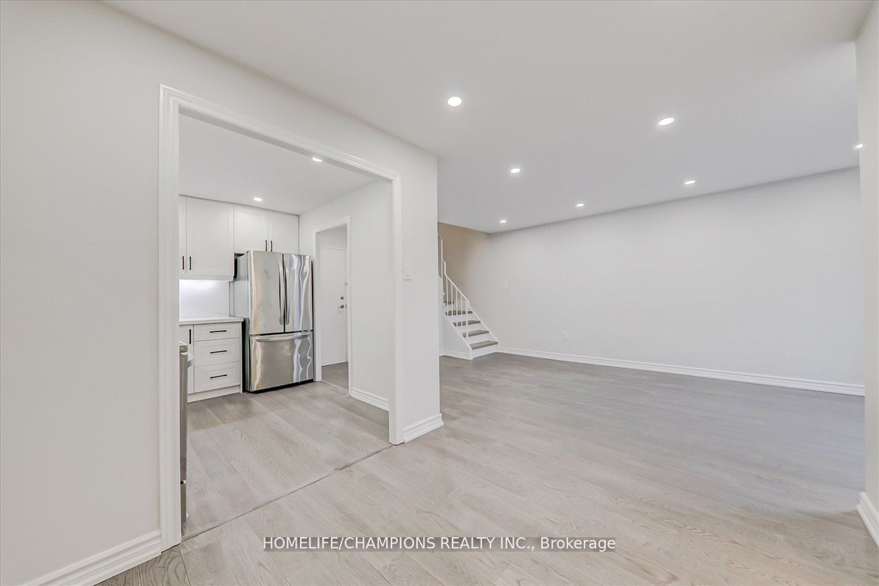 16 Elgin St, unit 325 for sale - image #15