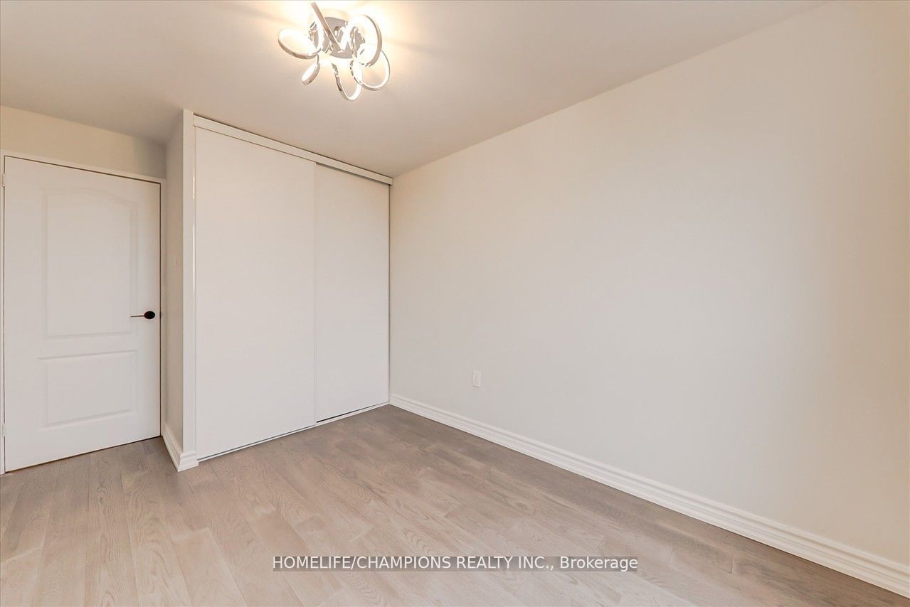 16 Elgin St, unit 325 for sale - image #25