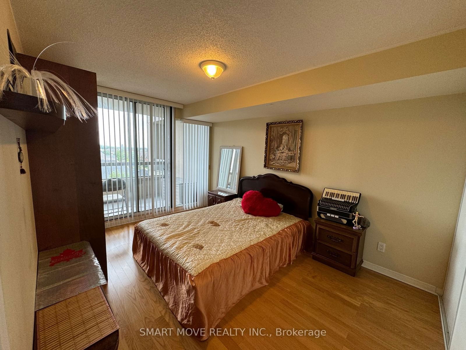 19 Northern Heights Dr, unit 508 for sale - image #7