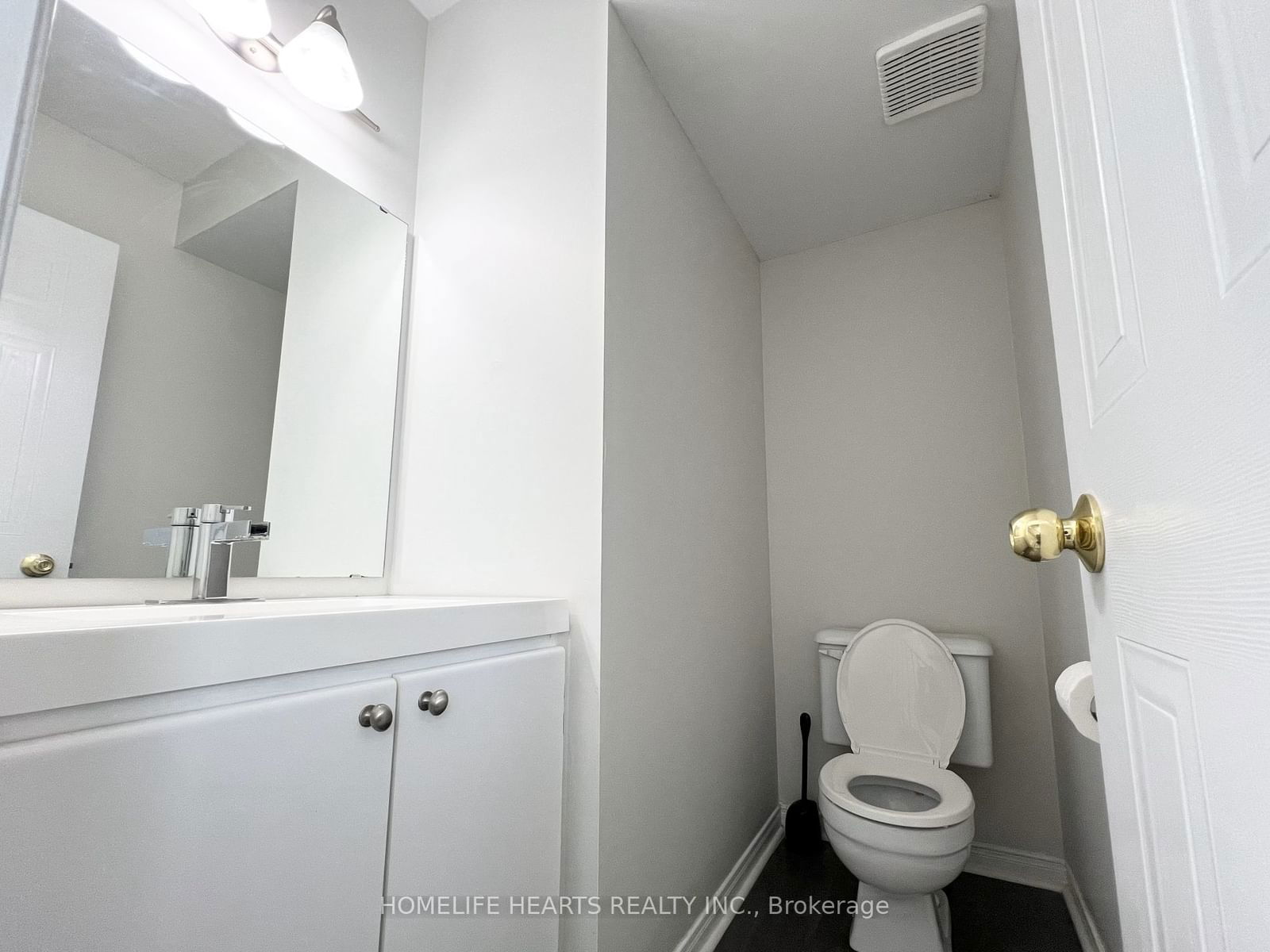 12439 Ninth Line, unit 210 for sale - image #15