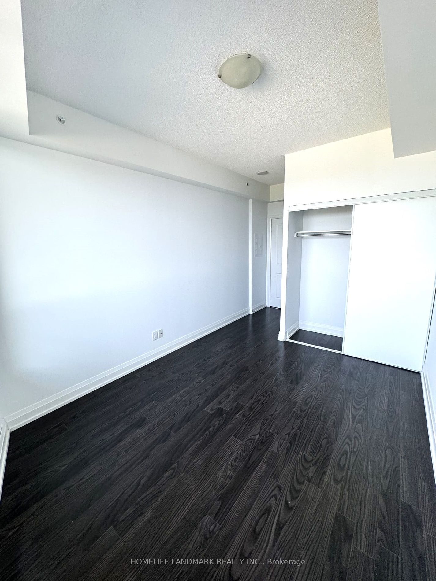 7171 Yonge St, unit 1101 for sale - image #7