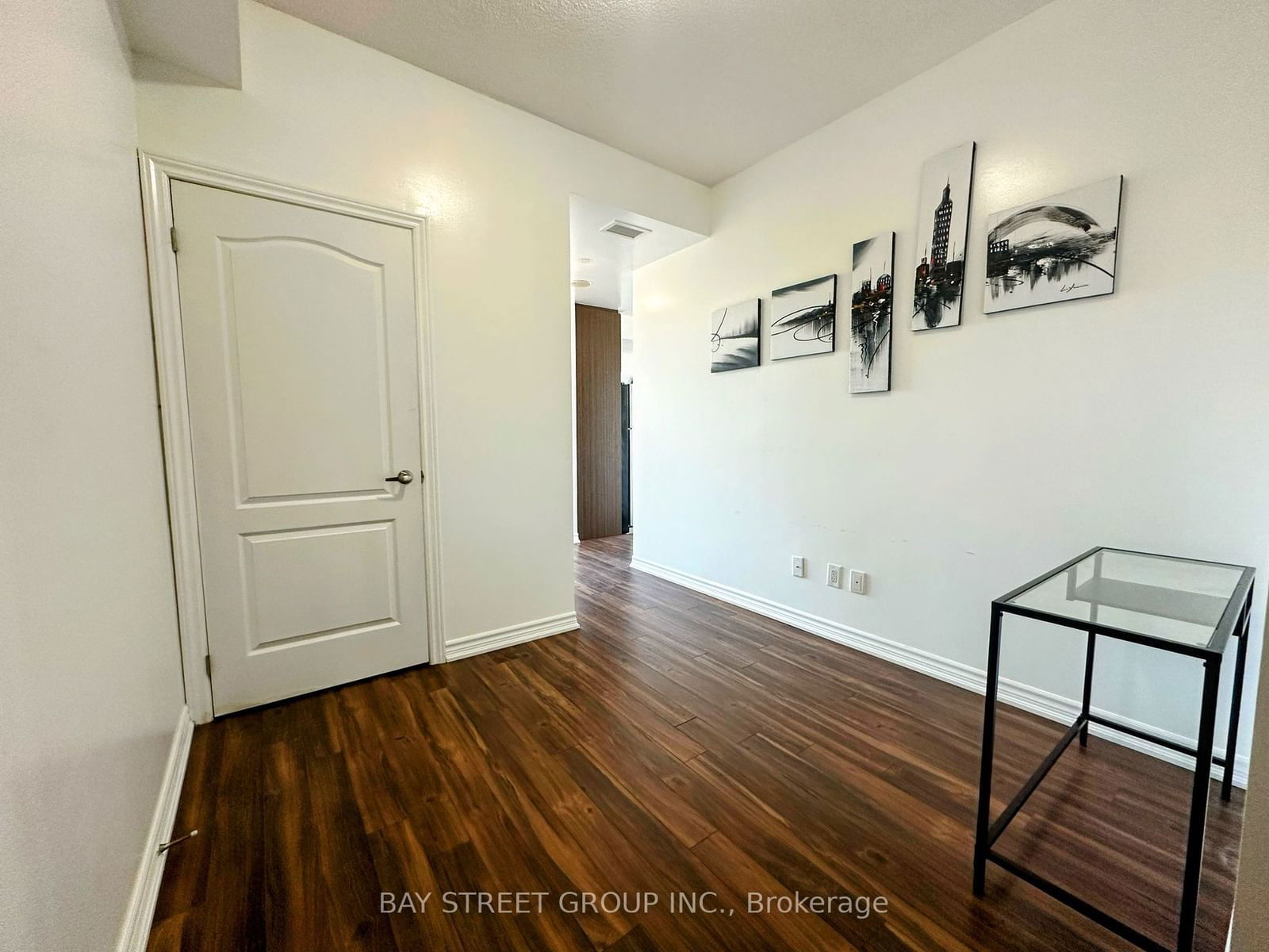 8323 Kennedy Rd, unit 522 for sale - image #7