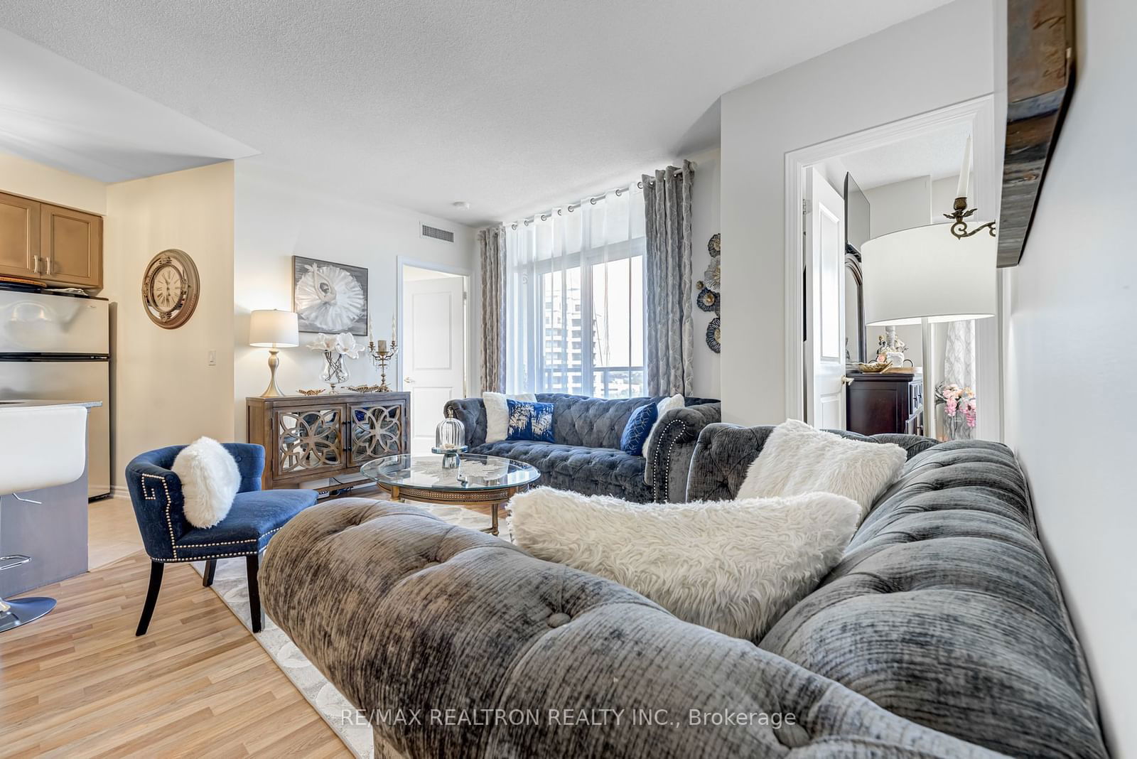 9225 Jane St, unit 1108 for sale - image #11