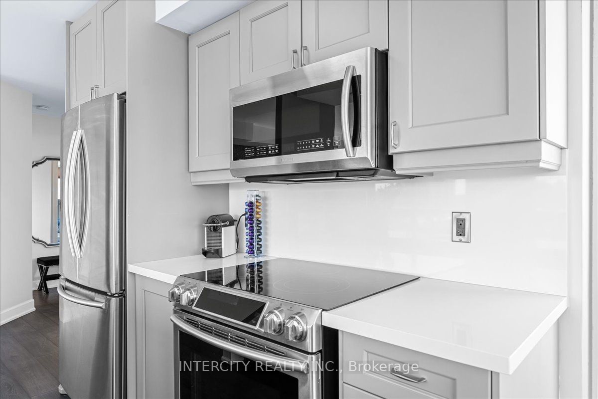 18 Harding Blvd, unit 408 for sale - image #28