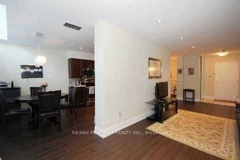 120 Promenade Circ, unit 106 for rent