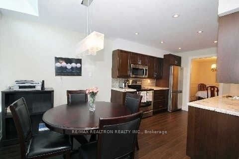 120 Promenade Circ, unit 106 for rent - image #9