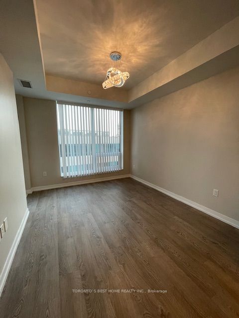 8868 Yonge St, unit 320E for rent