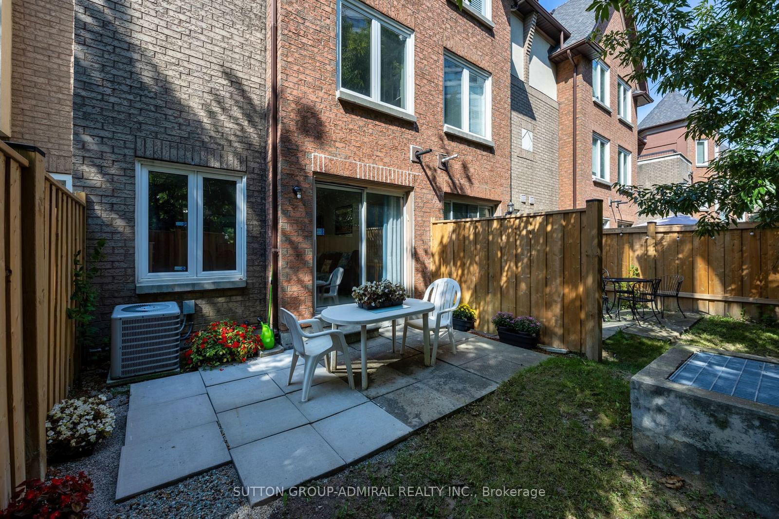 735 New Westminster Dr Townhomes, Vaughan, Toronto