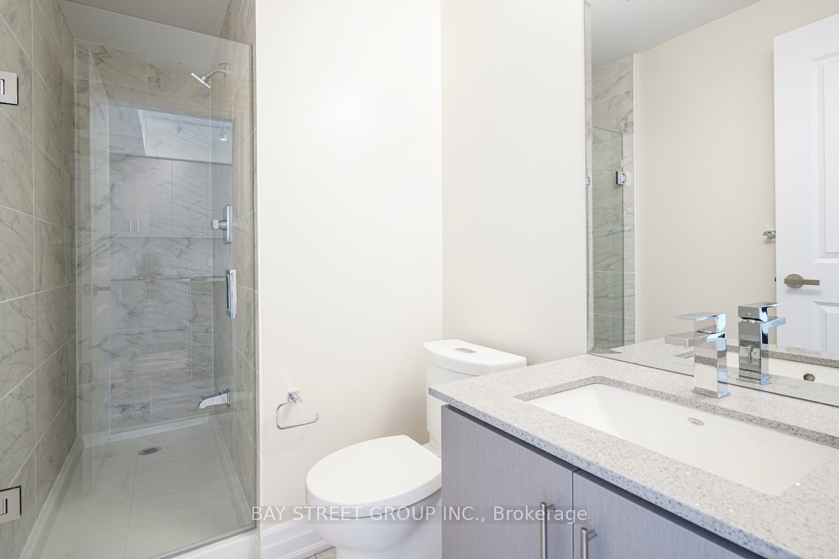 9085 Jane St, unit 1107 for rent - image #8