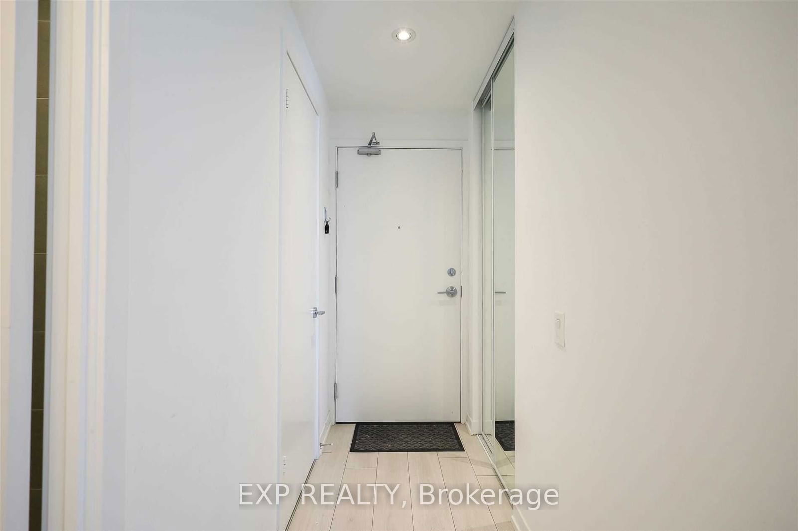 5 Buttermill Ave, unit 5208 for sale - image #5