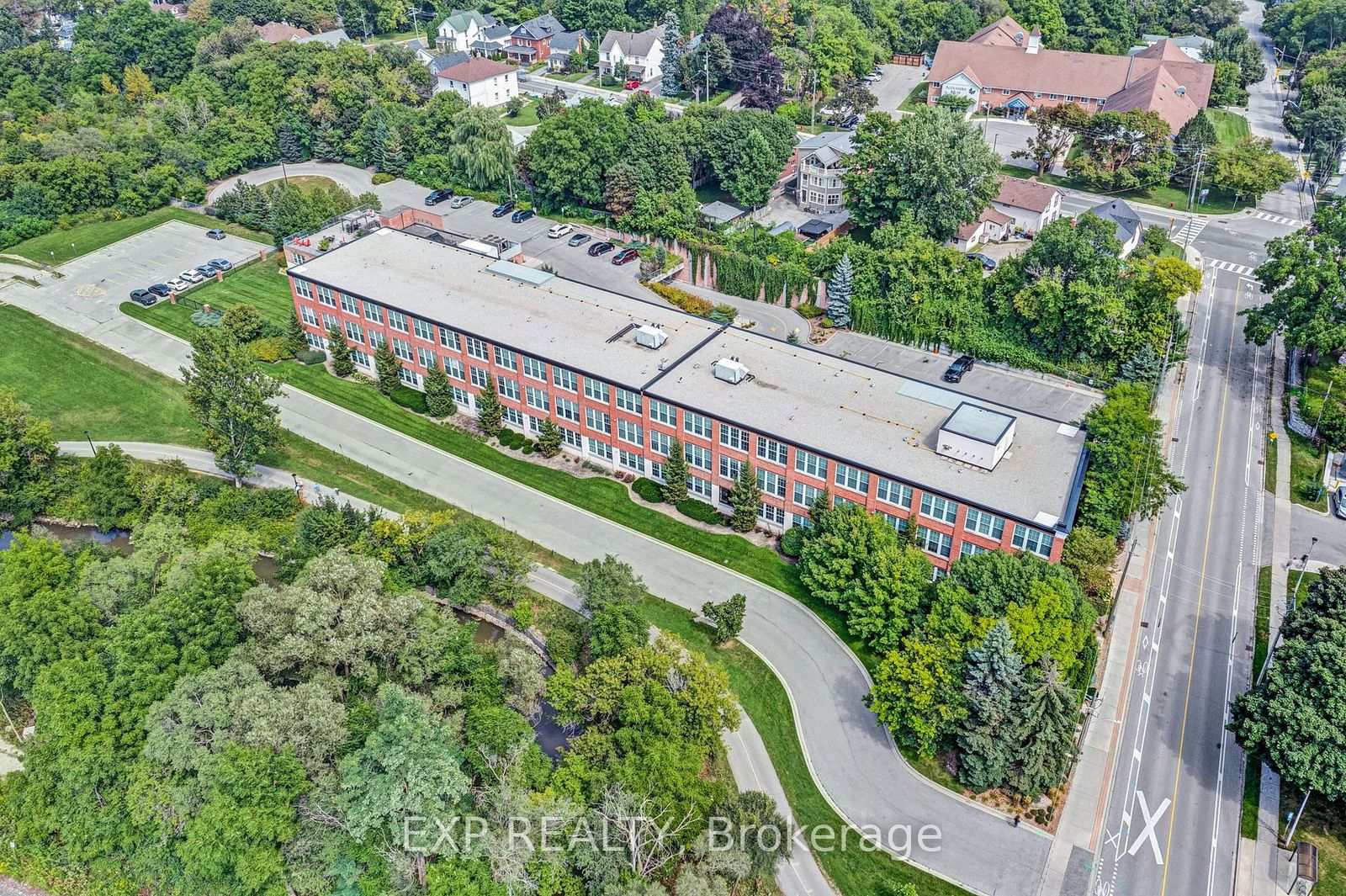 543 Timothy St, unit 103 for sale - image #20