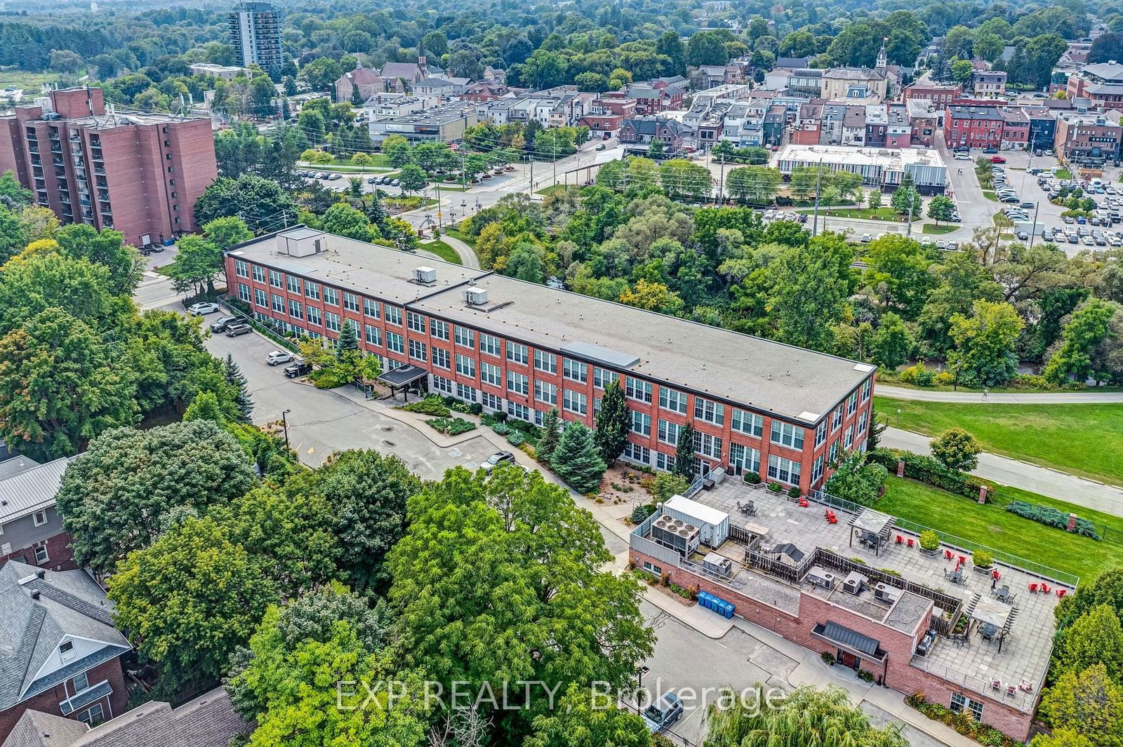 543 Timothy St, unit 103 for sale - image #27