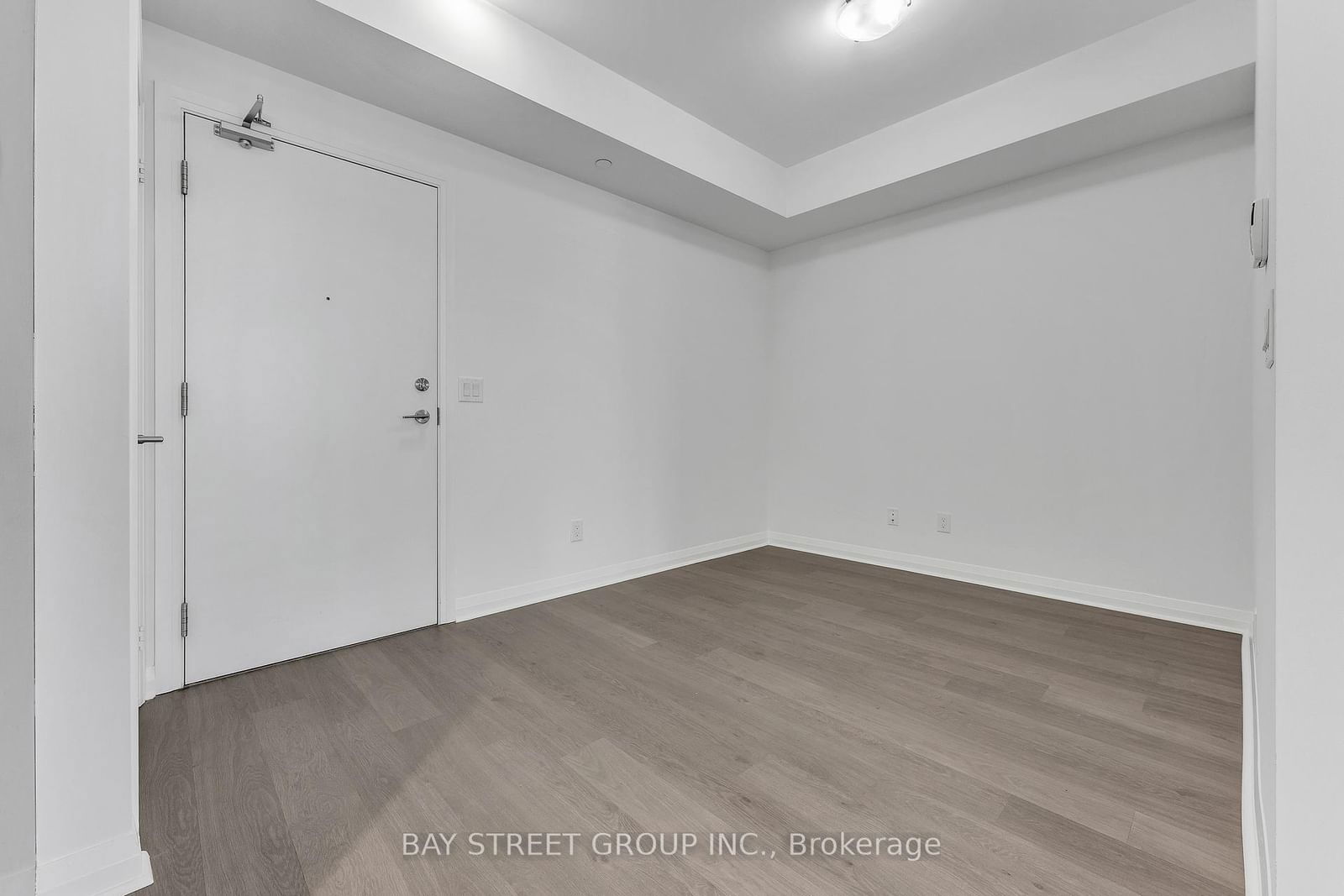 55 Oneida Cres, unit 1405 for sale - image #4