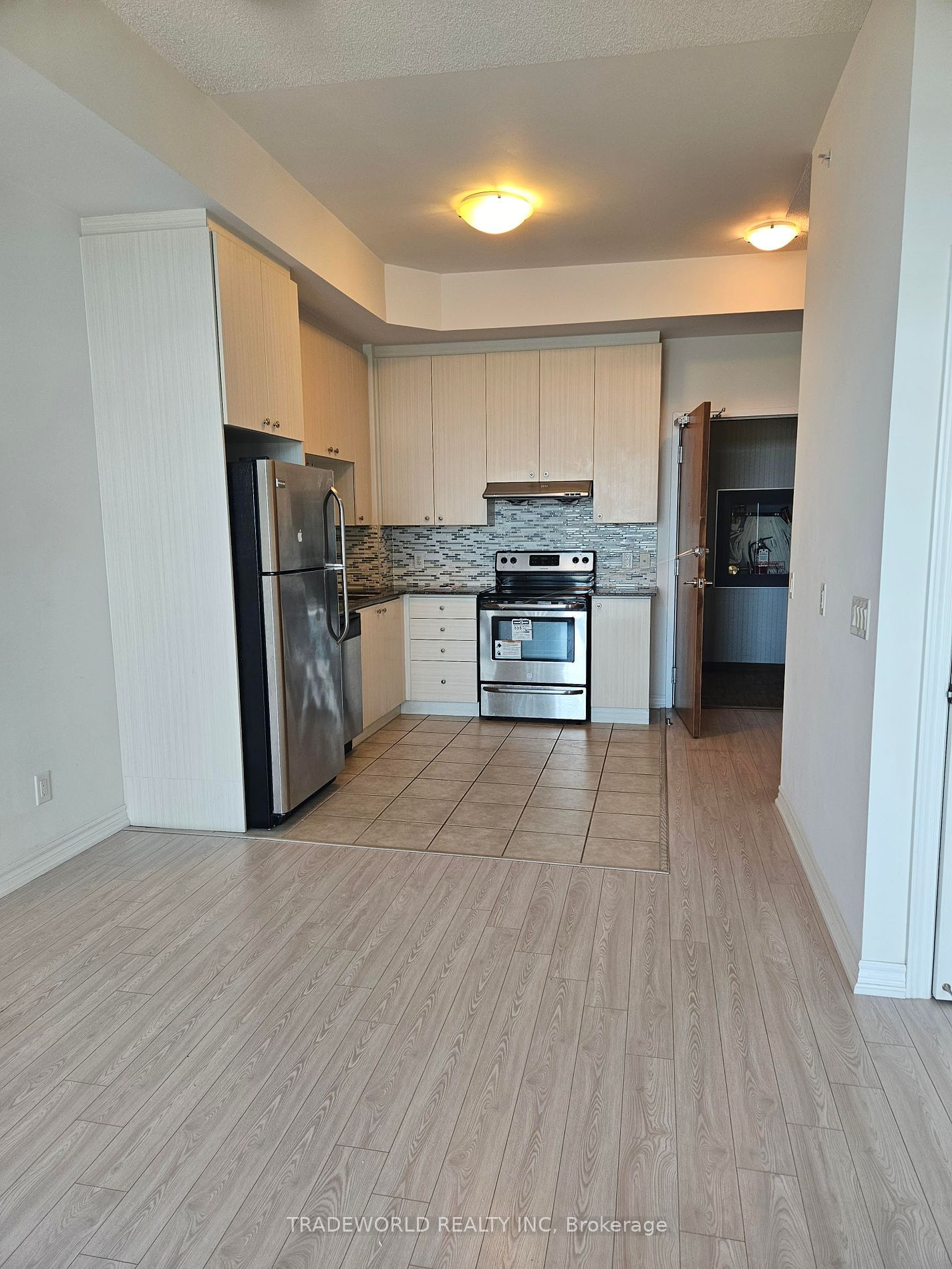 8323 Kennedy Rd, unit 1210 for sale - image #2