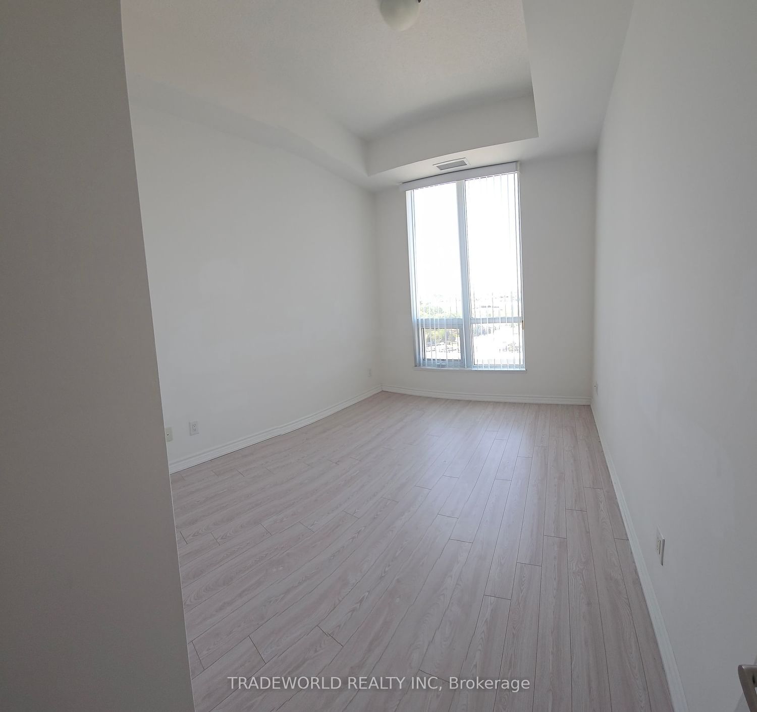 8323 Kennedy Rd, unit 1210 for sale - image #4