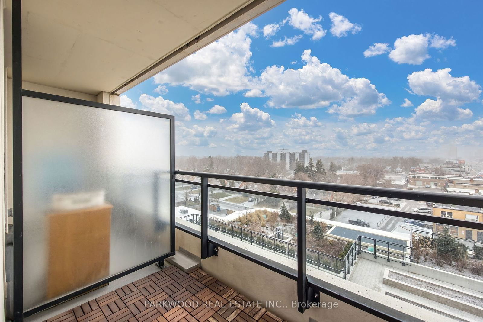 1 Grandview Ave, unit 611 for sale