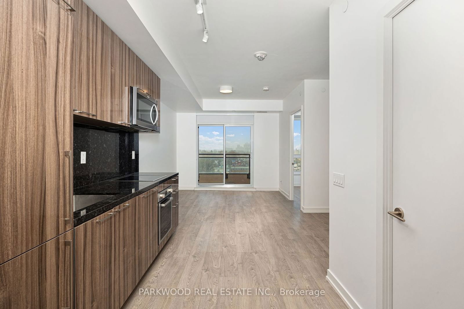 1 Grandview Ave, unit 611 for sale - image #6