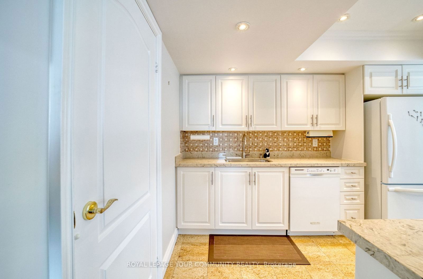 7460 Bathurst St, unit 1710 for sale - image #18