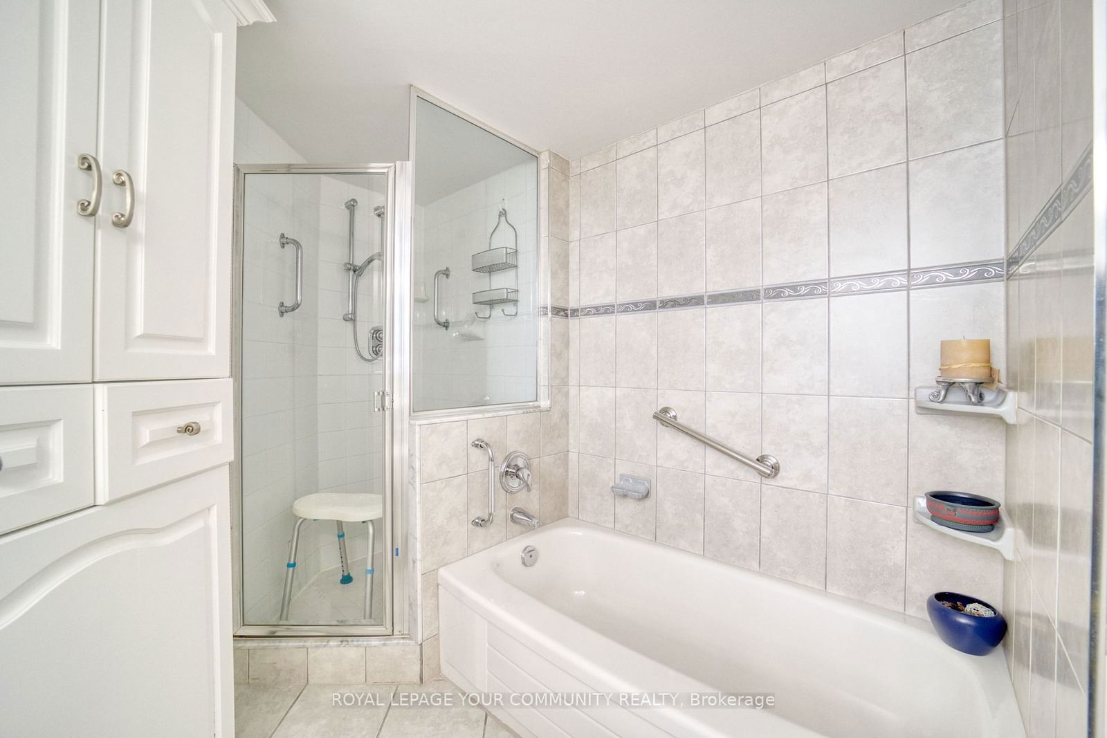 7460 Bathurst St, unit 1710 for sale - image #26