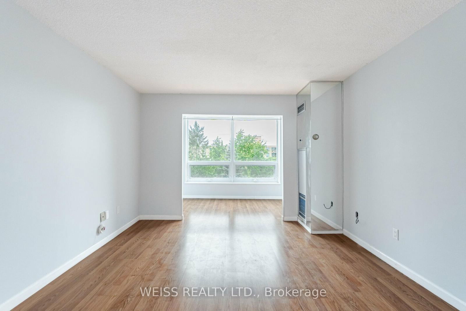 326 Major Mackenzie Dr E, unit 613 for sale - image #15