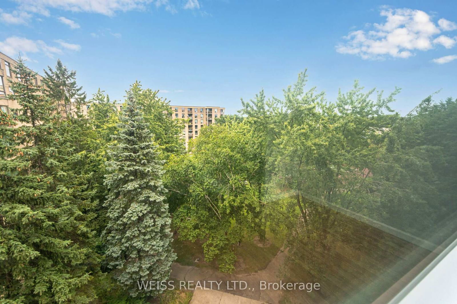 326 Major Mackenzie Dr E, unit 613 for sale - image #25