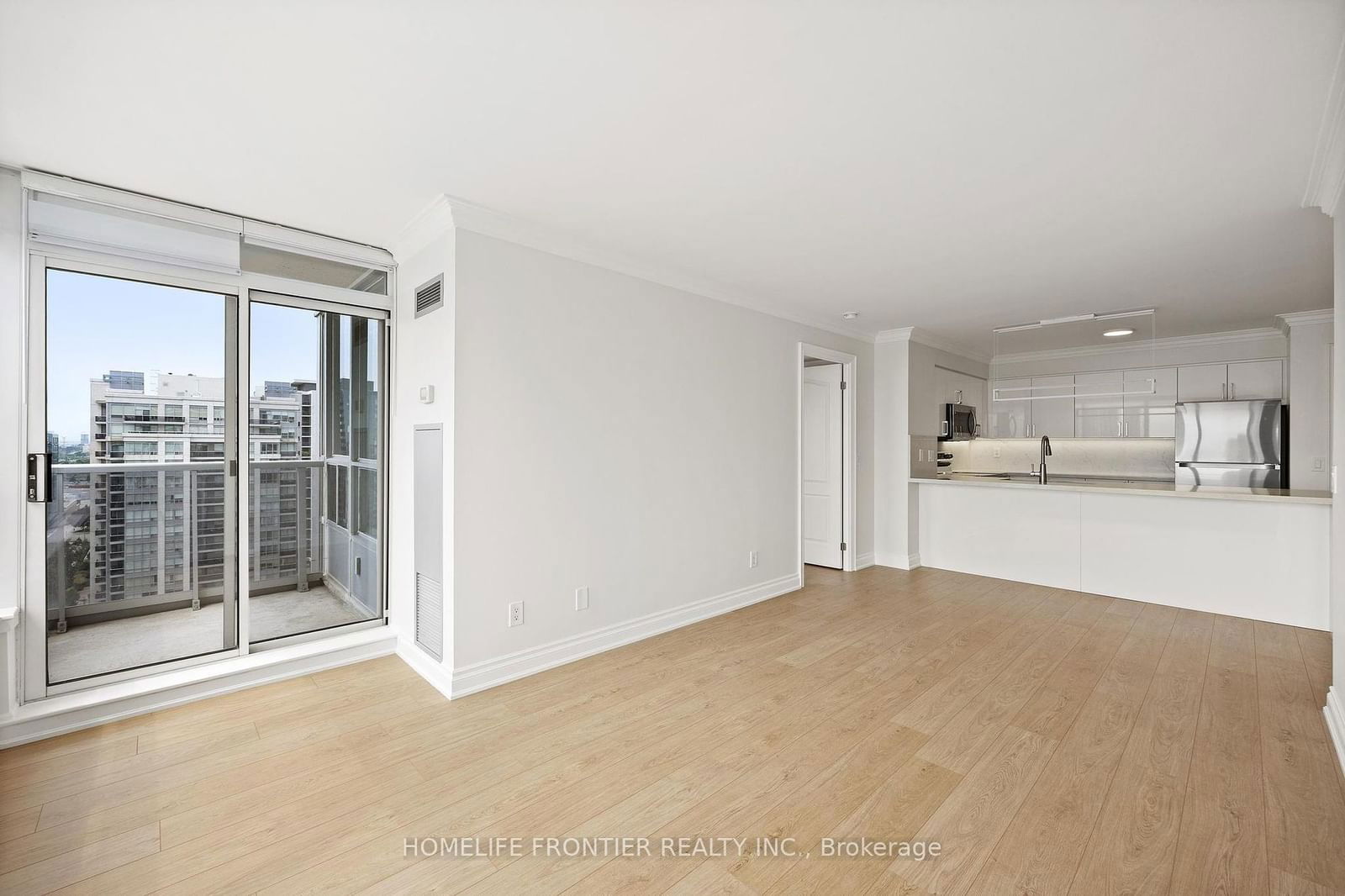 15 North Park Rd, unit 1514 for sale - image #11