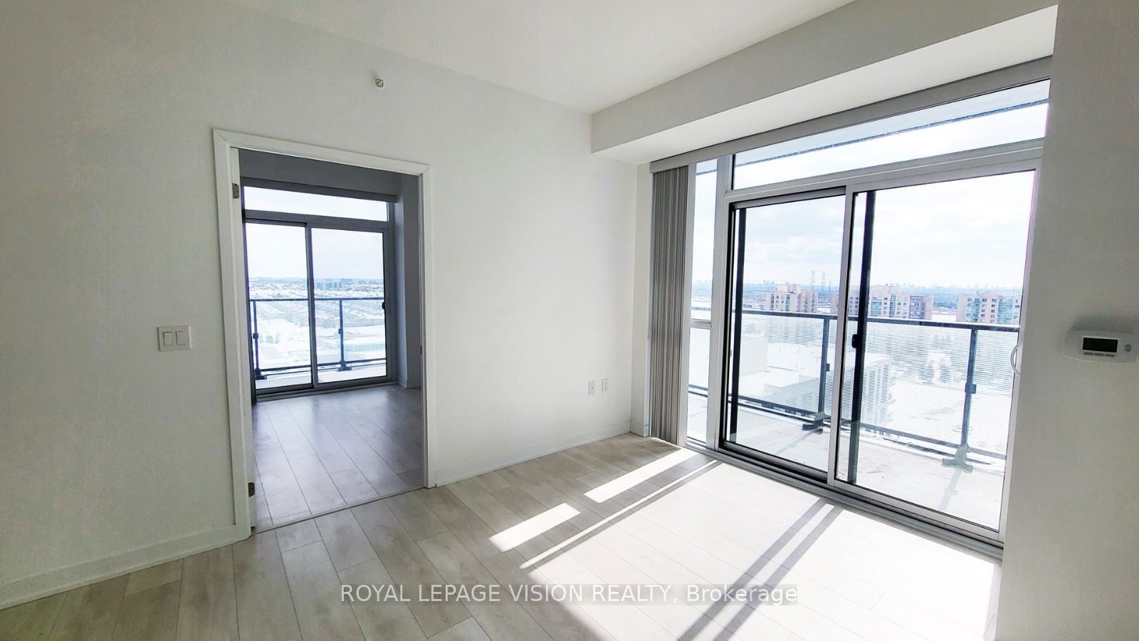 75 Oneida Cres, unit 1608 for rent - image #6