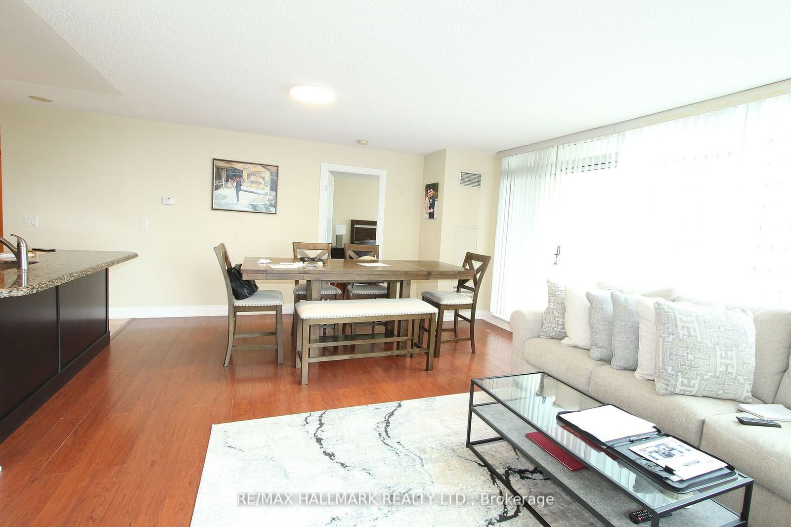 48 Suncrest Blvd, unit 518 for sale