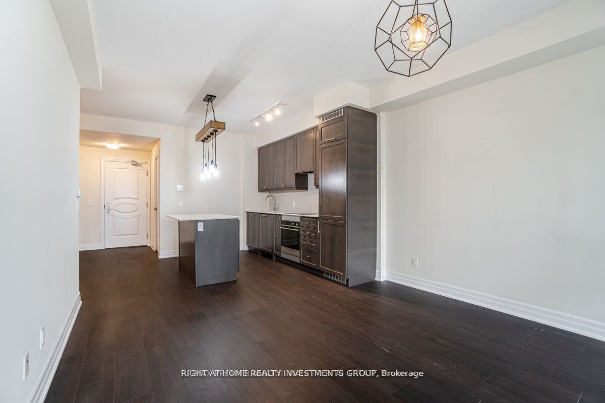 9075 Jane St E, unit 1907 for rent - image #5