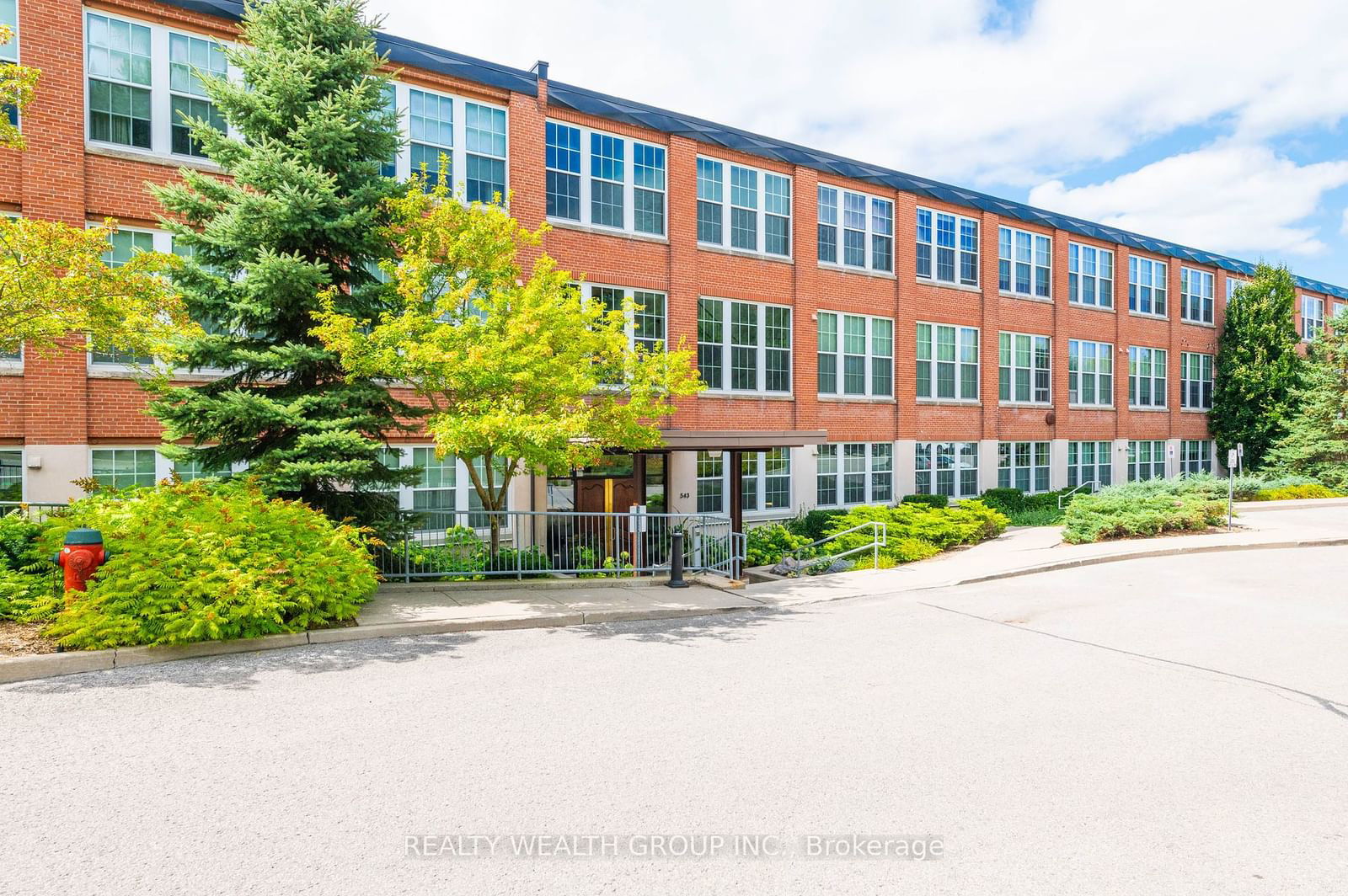 543 Timothy St, unit 319 for sale - image #35