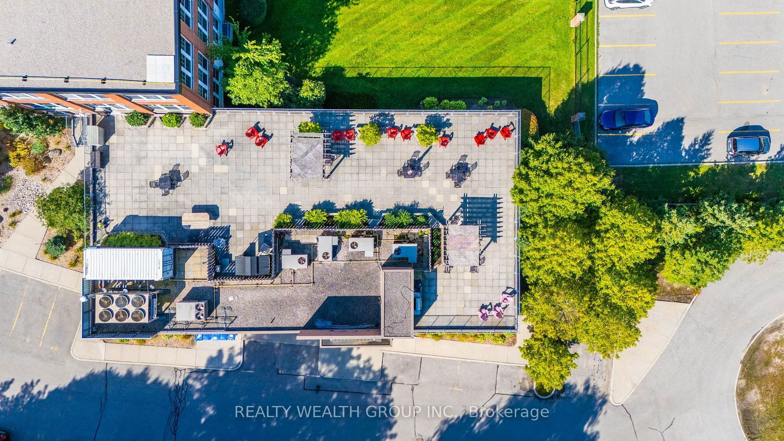 543 Timothy St, unit 319 for sale - image #37