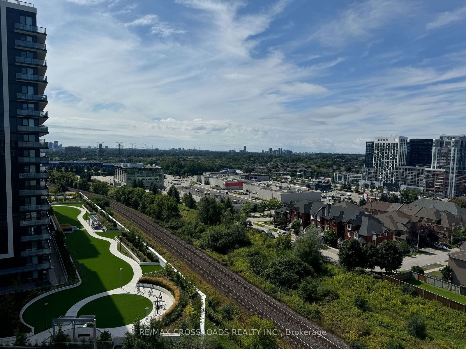 75 King William Cres, unit PH 10 for rent - image #13