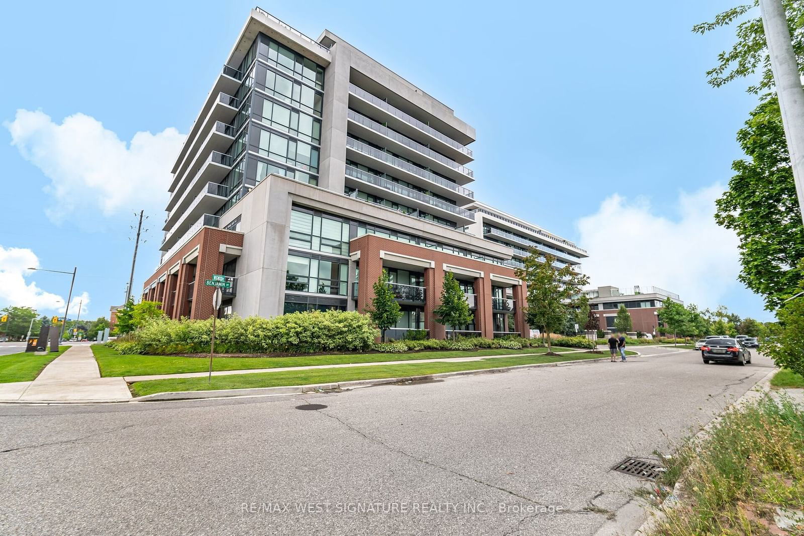 4800 Highway 7, unit 204 for sale - image #1