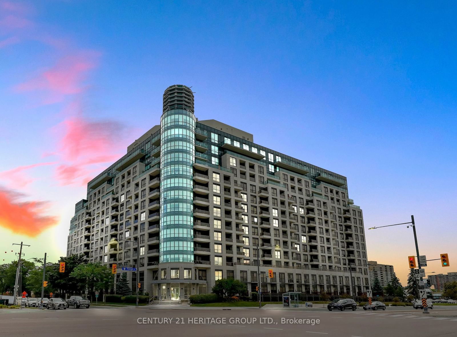 18 Harding Blvd, unit 514 for sale