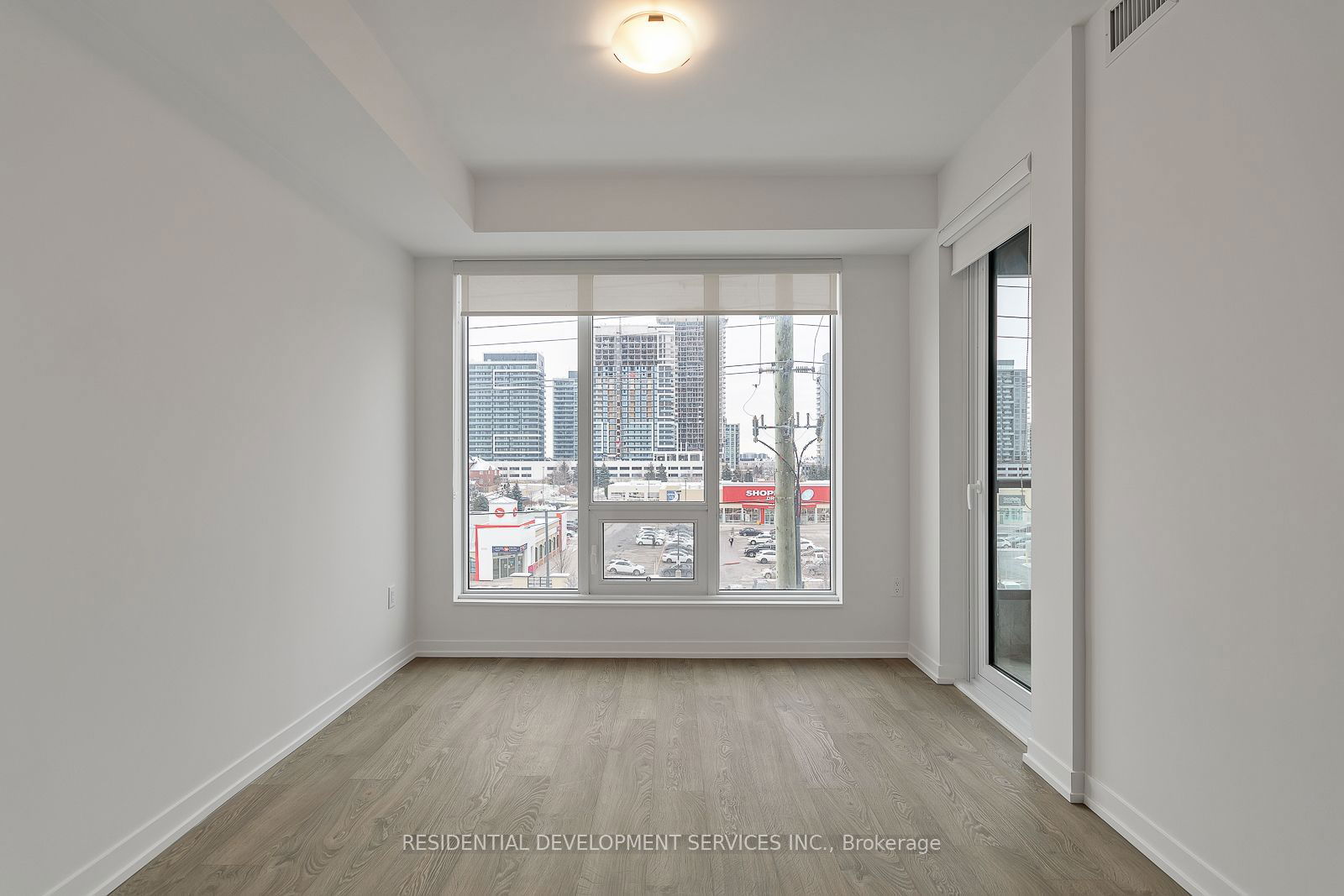 8868 Yonge St, unit 510E for rent - image #5