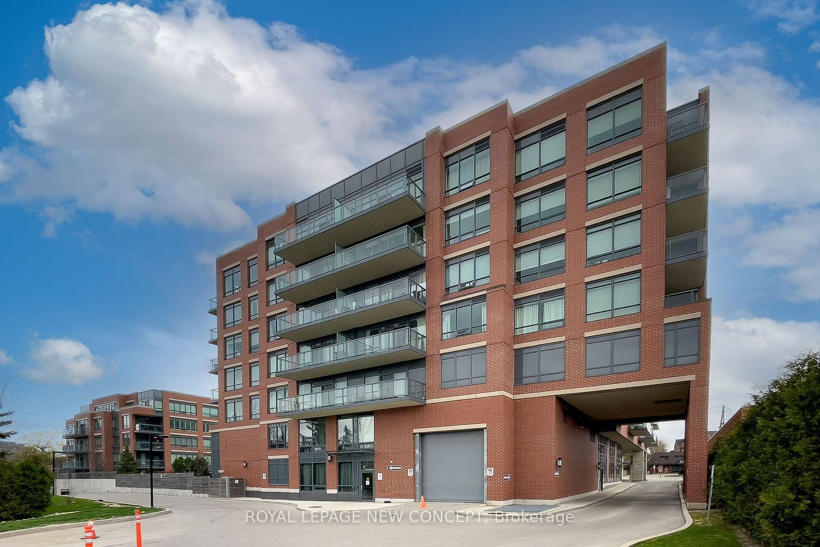 7608 Yonge St, unit 106 for sale - image #38