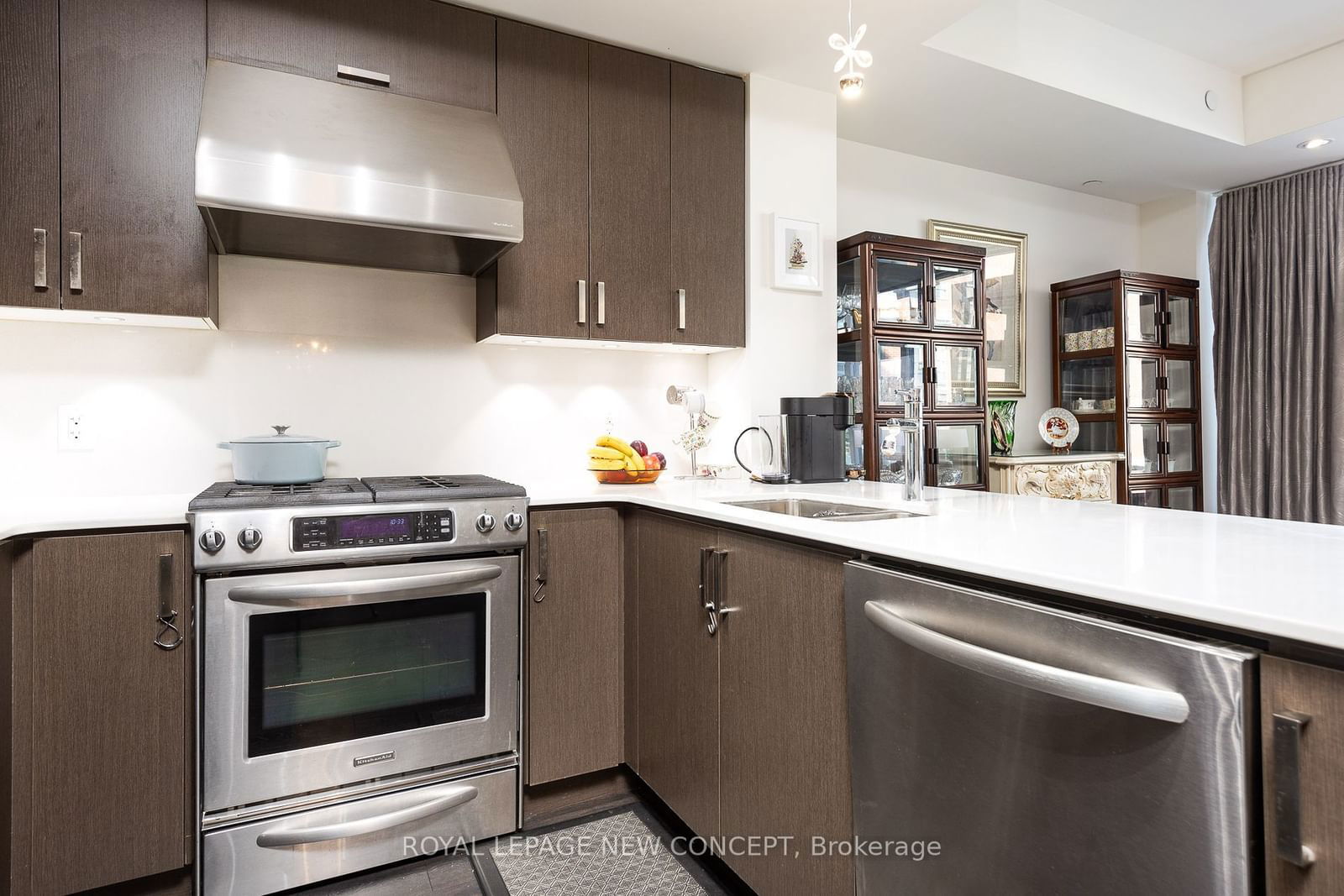 7608 Yonge St, unit 106 for sale - image #9