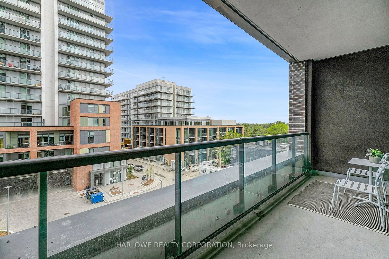 185 Deerfield Rd, unit 402 for sale - image #21