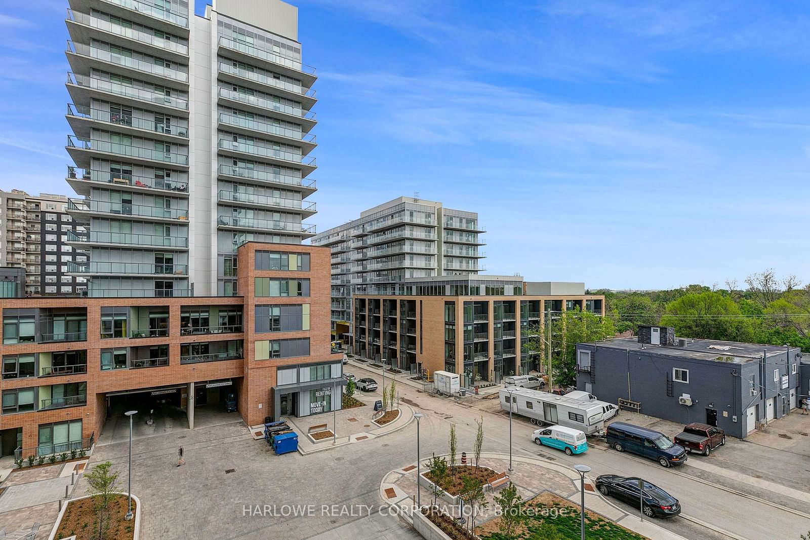 185 Deerfield Rd, unit 402 for sale - image #28