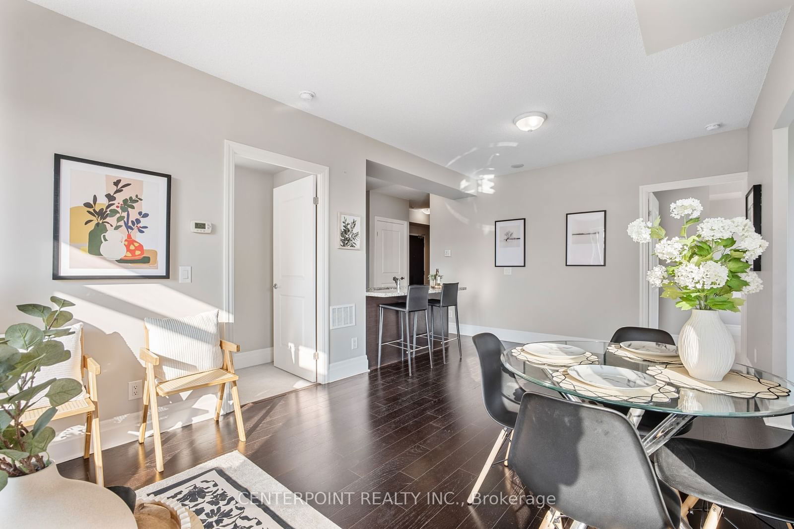 131 Upper Duke Cres, unit 417 for sale - image #8