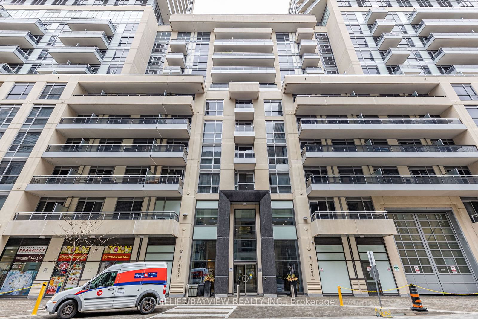 9205 Yonge St, unit 811NE for sale - image #3