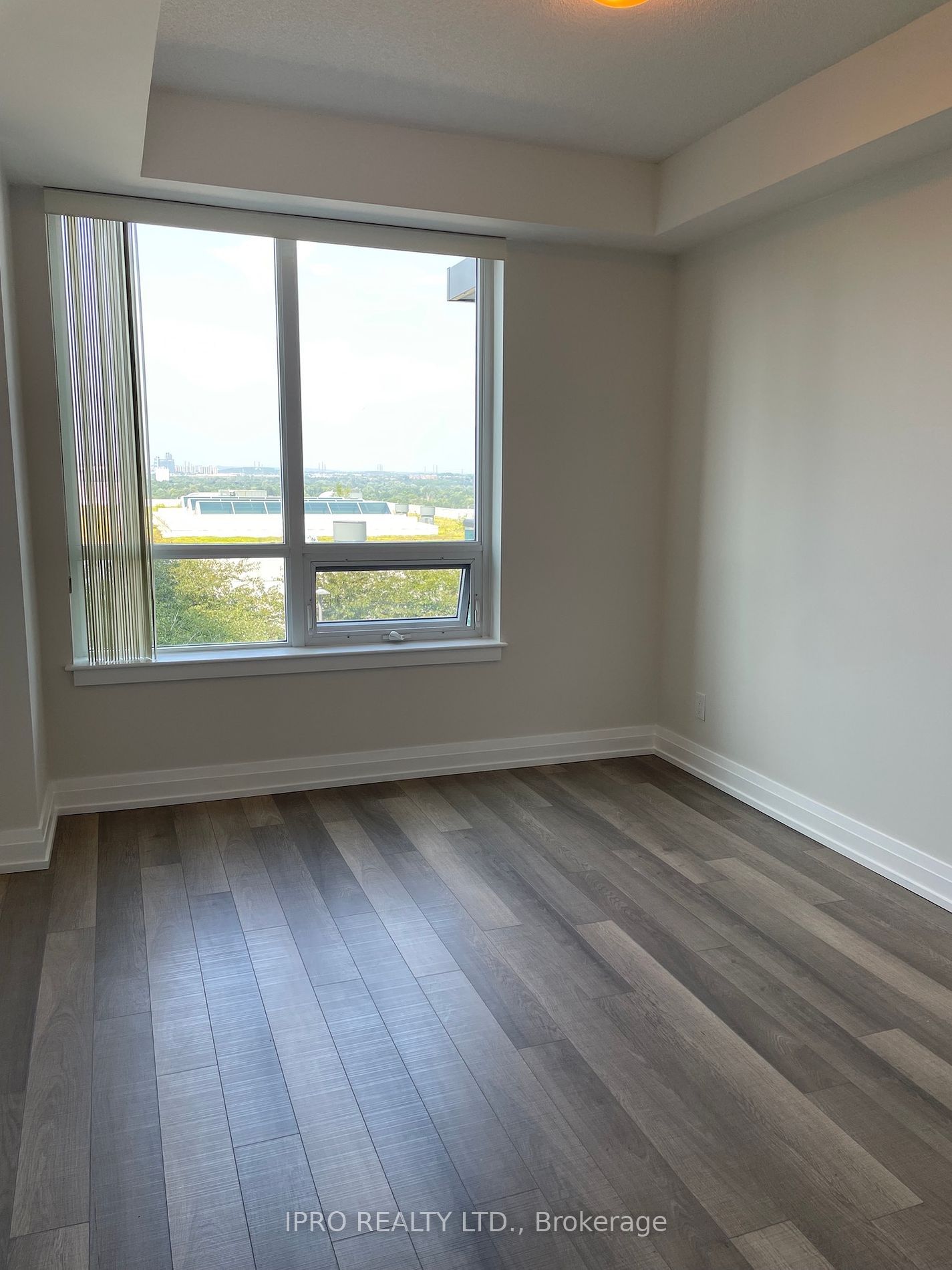 7167 Yonge St, unit 508 for rent