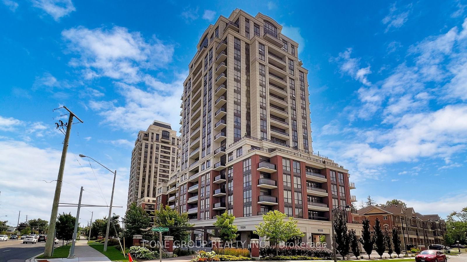 9506 Markham Rd, unit 319 for sale - image #2